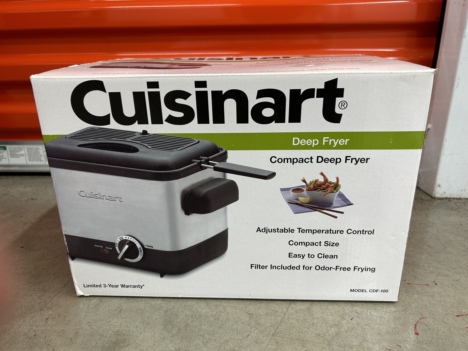 New! Cuisinart Compact Deep Fryer #2999