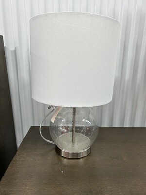 Like new! Table Lamp, Clear Glass Ball, 19"H #2213