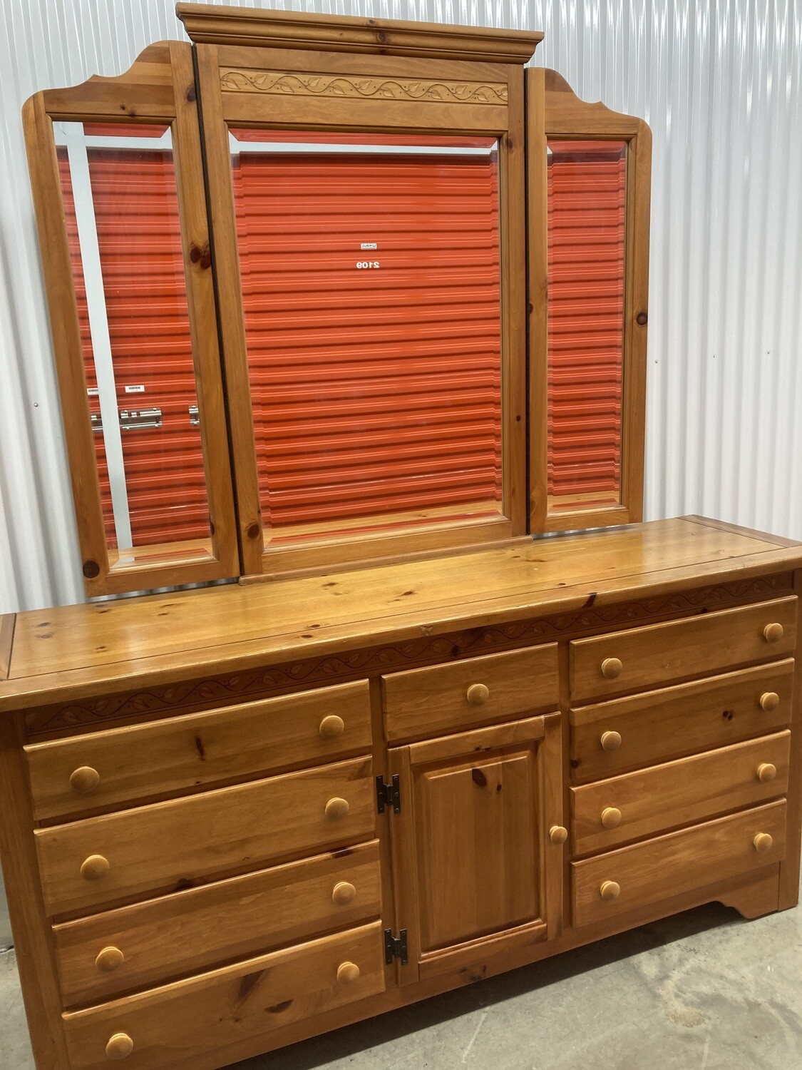 12-drawer Dresser with tri-fold mirror #2114