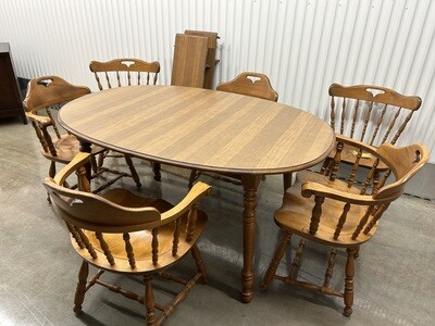 Vintage Rock Maple Table, 6 chairs, opens 58"-82" #2133