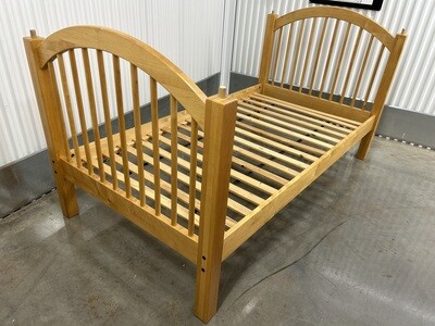 Twin Spindle Bed, arched head/footboards #2322