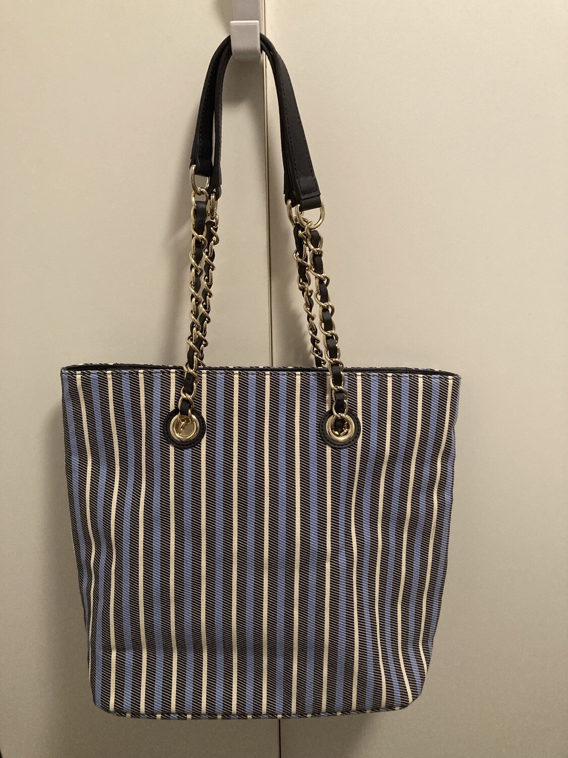 Like new! Talbots blue striped tote, cotton (HB88) #2314