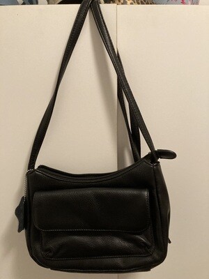 Like new! black leather purse (HB98) #2314
