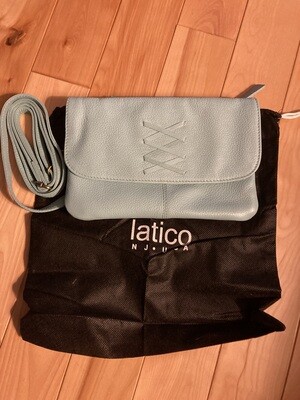 Like new! Latico Leather purse (HB110) #2314