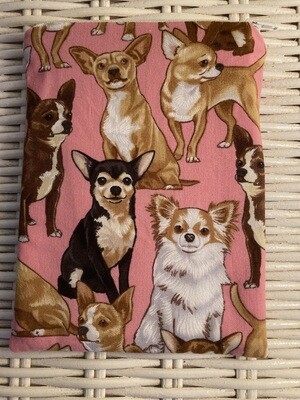 Like new! Dog print phone pouch (HB140) #2314