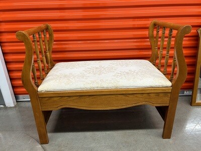 Storage Bench w/ seat cushion, spindle sides #2009