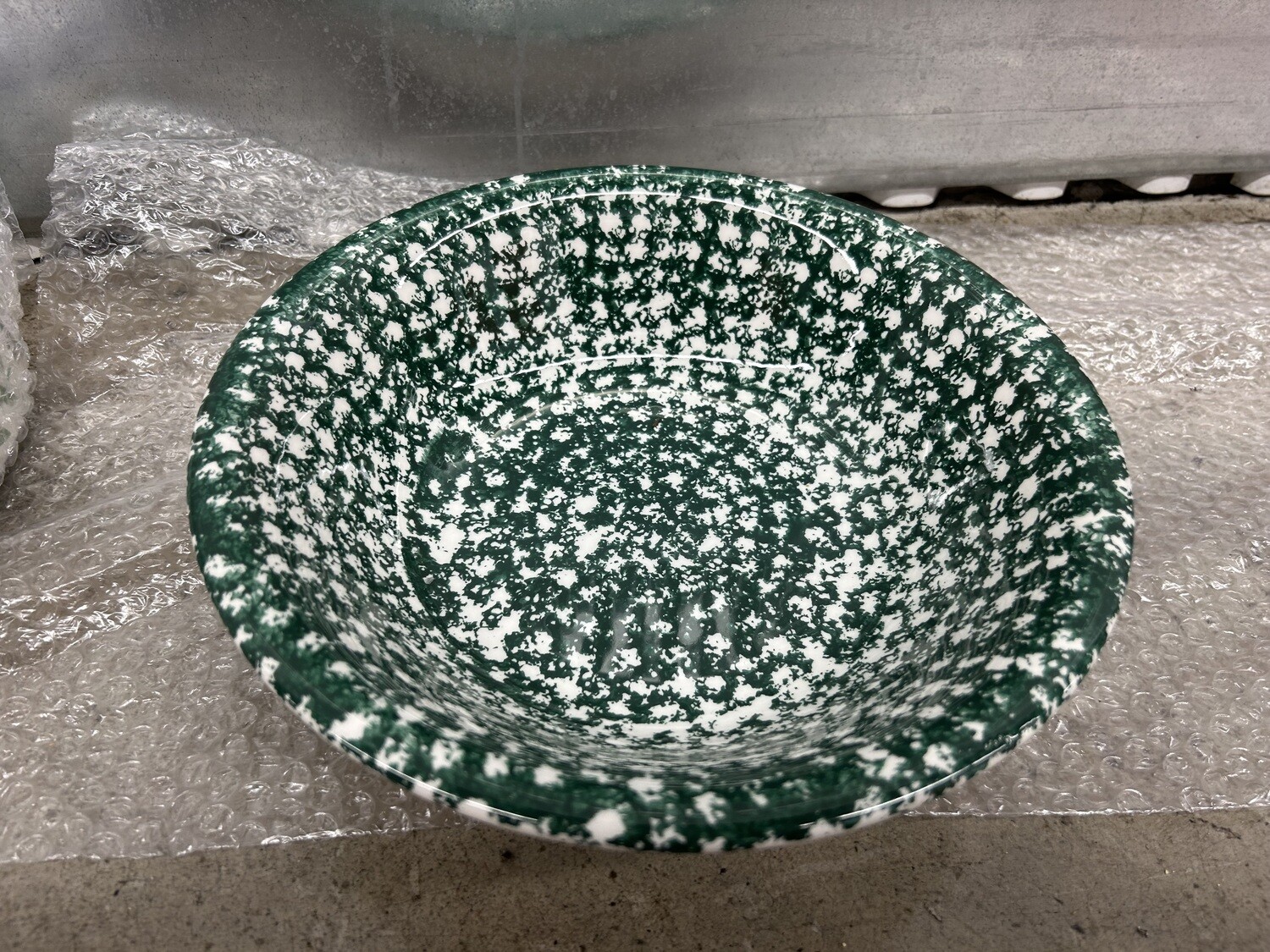 Italian Serving Bowl, green/white &quot;sponge&quot; pattern #2314