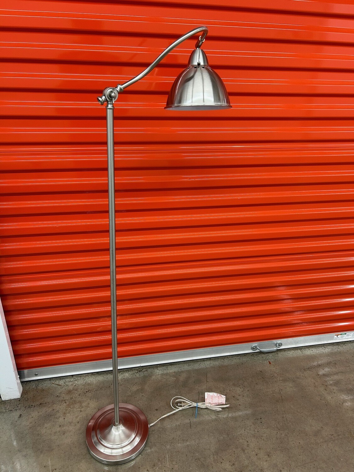 Floor Lamp with adjustable arm #2103