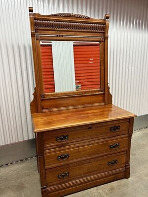 Antique 3-drawer Dresser w/mirror, beautiful! #2118