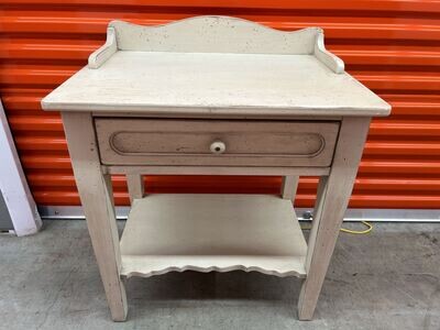 Broyhill "Painters Shed" 1-drawer Nightstand, distressed, matching pieces #2214
