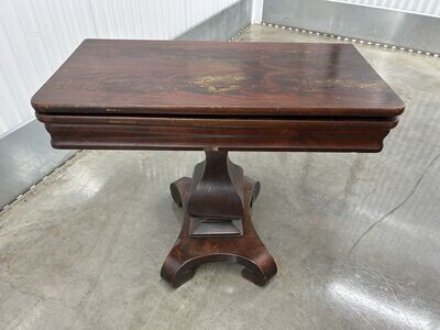 Antique Table, flips open to game table! #2322