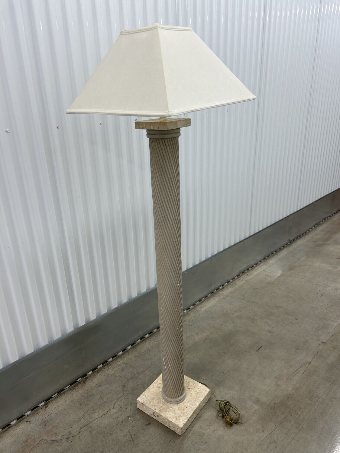 Columned Floor Lamp with marble accents #2118