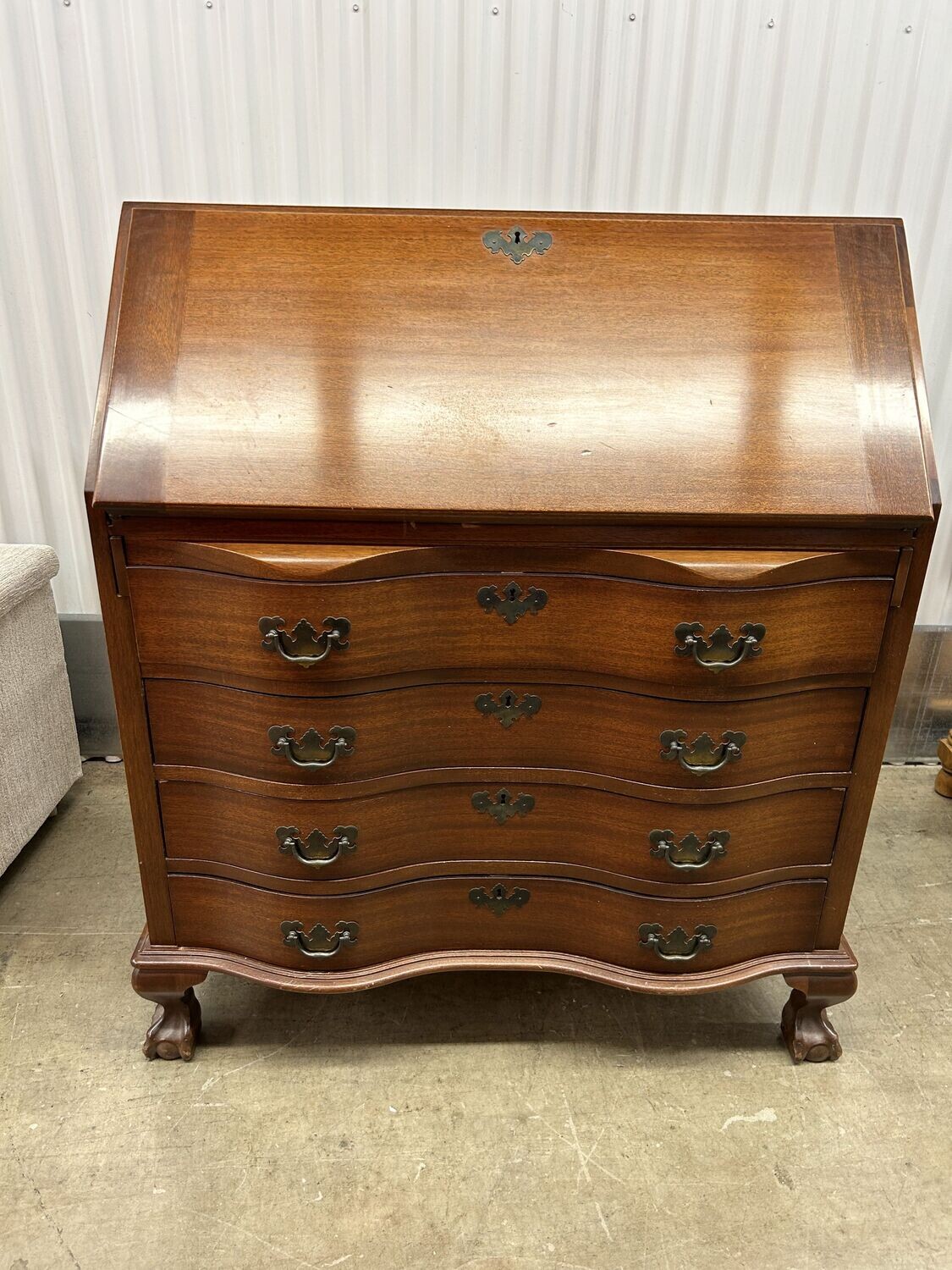 Vintage Mahogany Secretary Desk, with key! #2118 ** 3 days to sell, full price