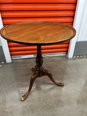 Vintage Piecrust Pedestal Table #2114