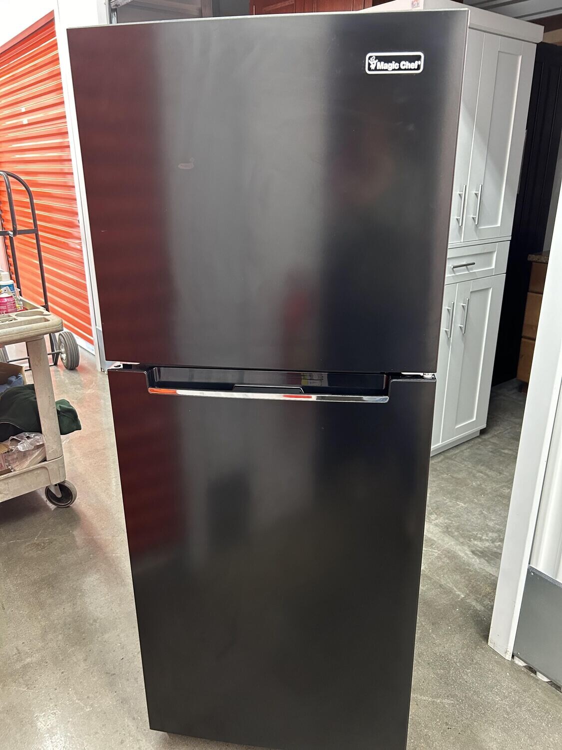 ** Black Magic Chef Apartment Size Refrigerator #1172