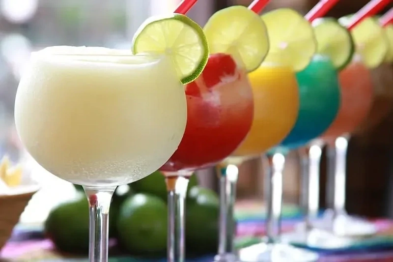 FROZEN DRINKS