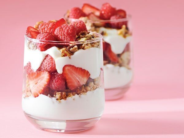 YOGURT PARFAIT STATION