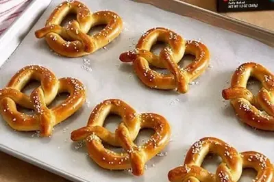 SOFT PRETZELS