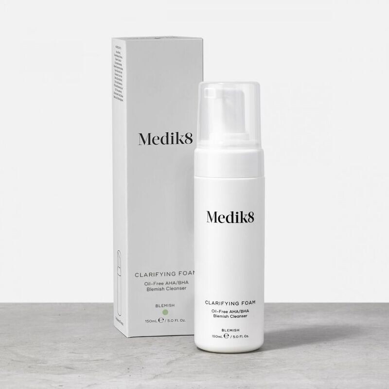 Medik8 CLARIFYING FOAM™ - Oil-Free AHA/ BHA Blemish Cleanser 150ml