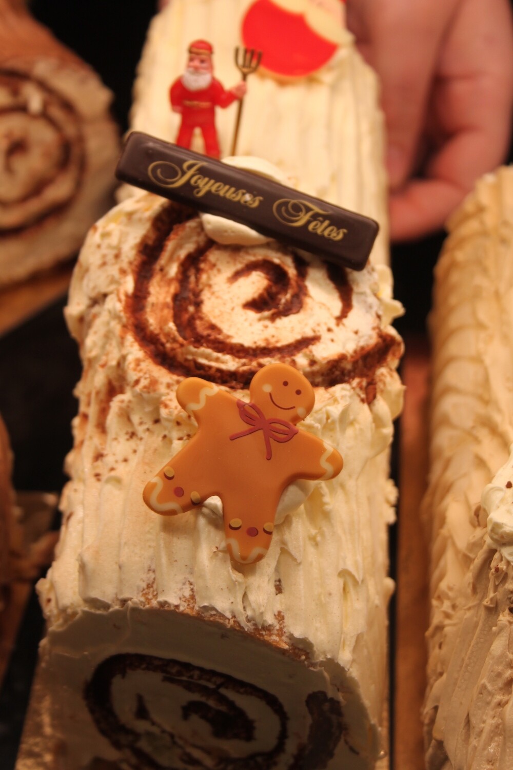 Bûche roulée mousse kirsch