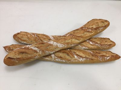 Baguette au levain  (sauf mardi, dimanche et jours fériés)