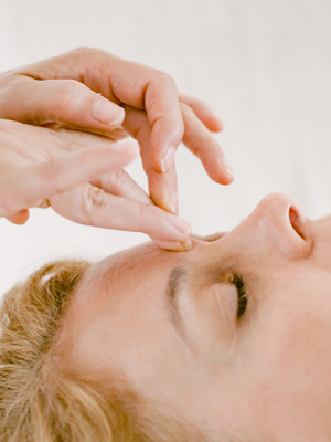 TREATMENTS | BEHANDELINGEN