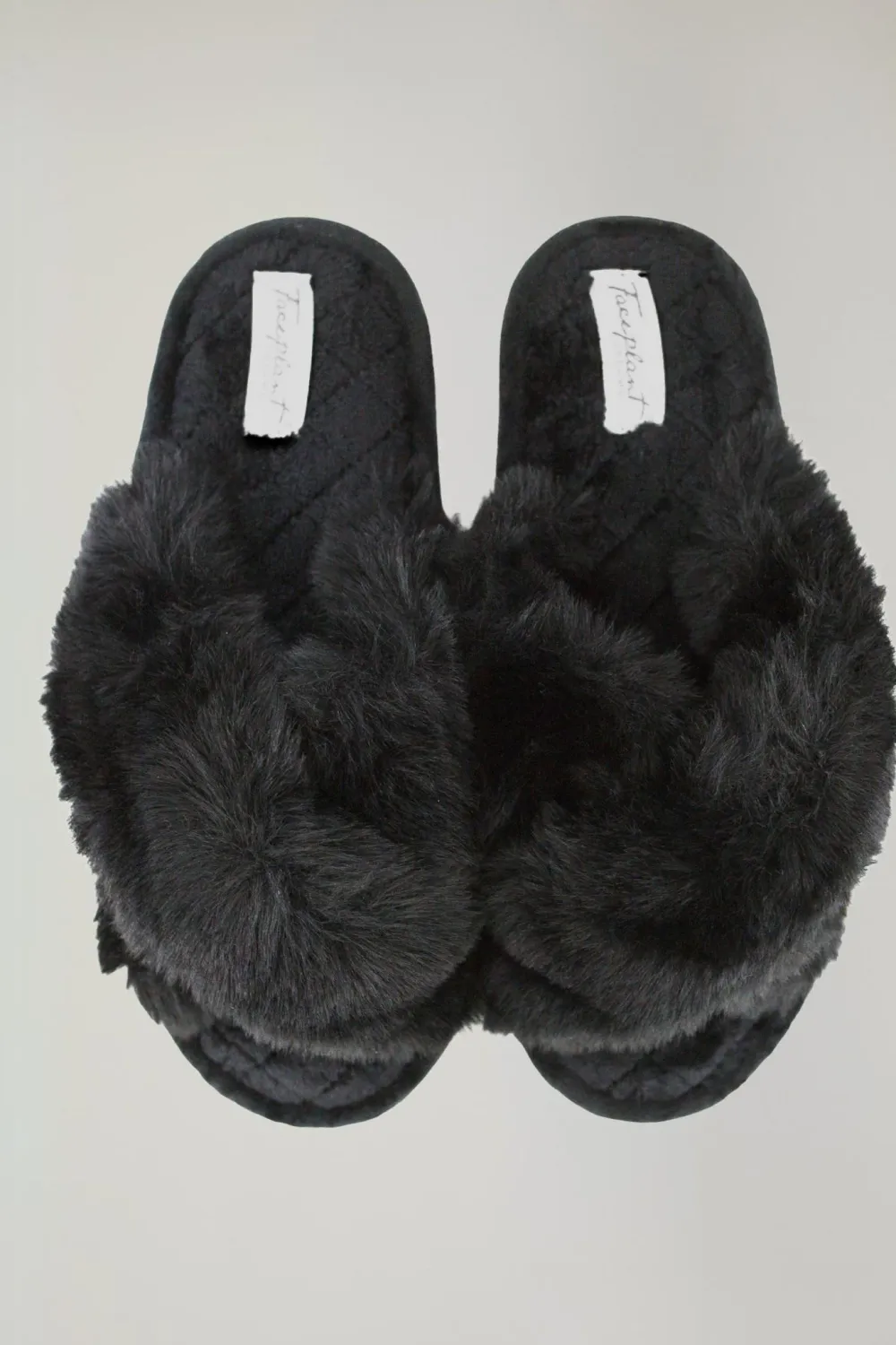 FpD Furry Slides Black