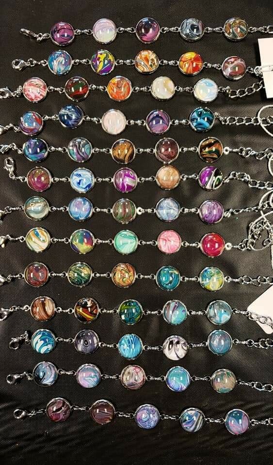 Pouraholic Bracelet Pouraholic Bracelet