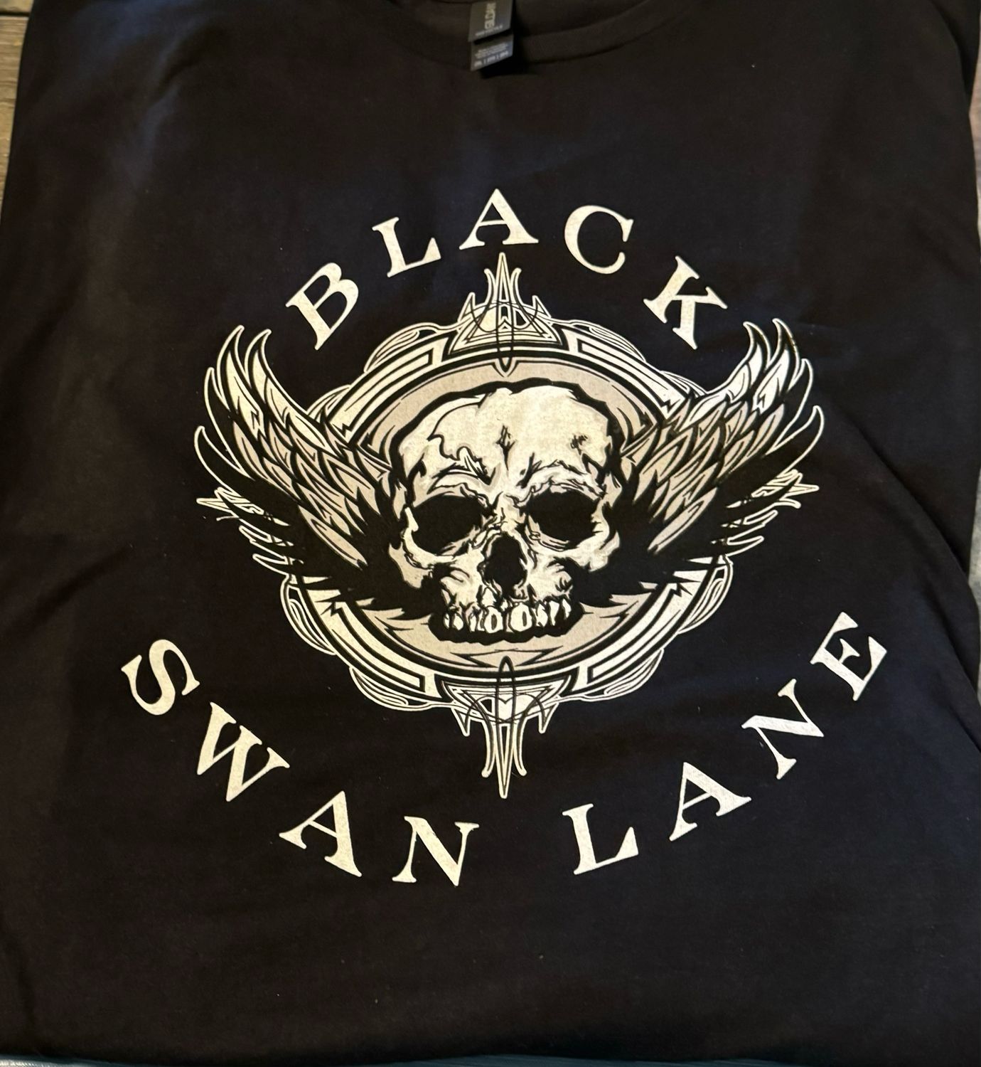 BLACK SWAN LANE 2024 T-SHIRT