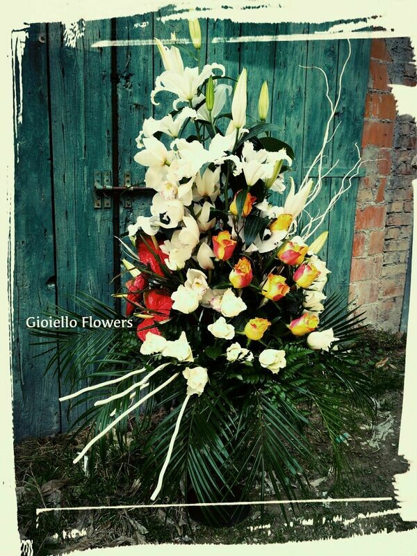 Funebre cesto Rose Lilium e Orchidee