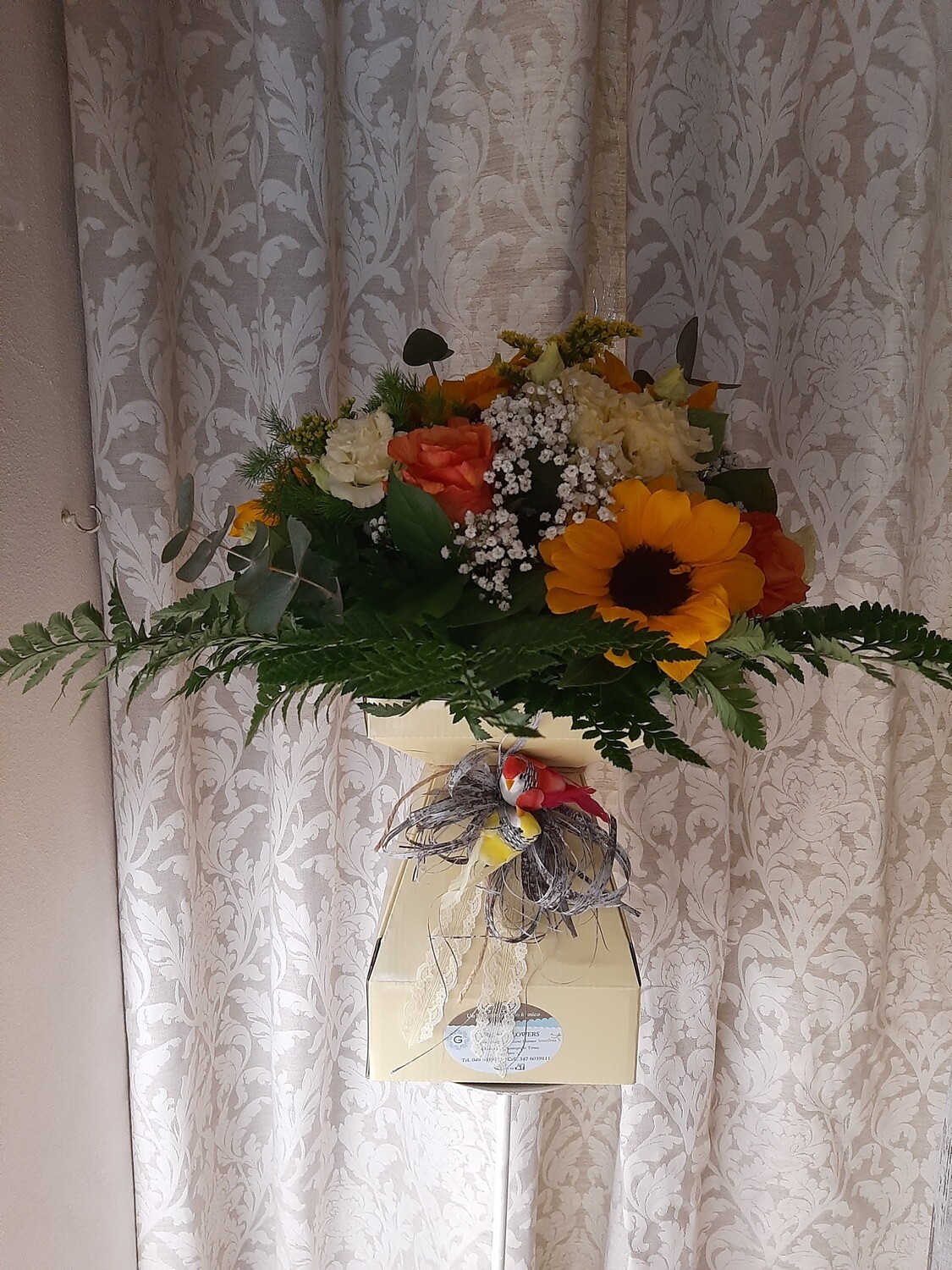 bouquet in floralbox