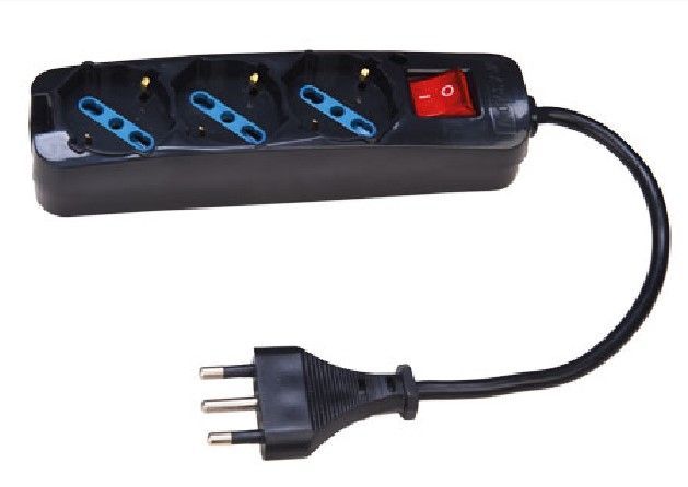 MULTIPRESA 3 POSTI C/INTERR. 1,5MT CAVO NERA