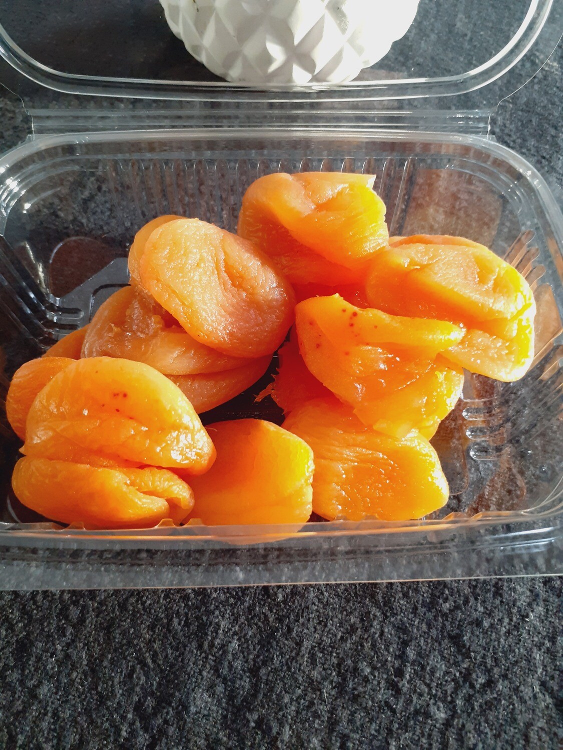 Fruits secs. Abricot moelleux - Barquette de 250 grs. Le plein d'énergie !!!!!!!!!