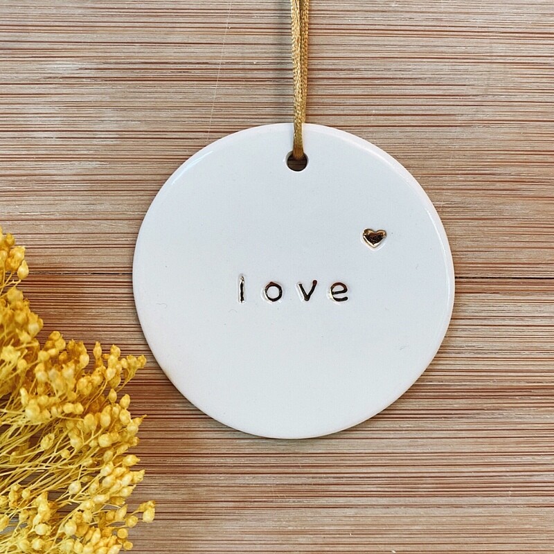 Pendentif mural LOVE