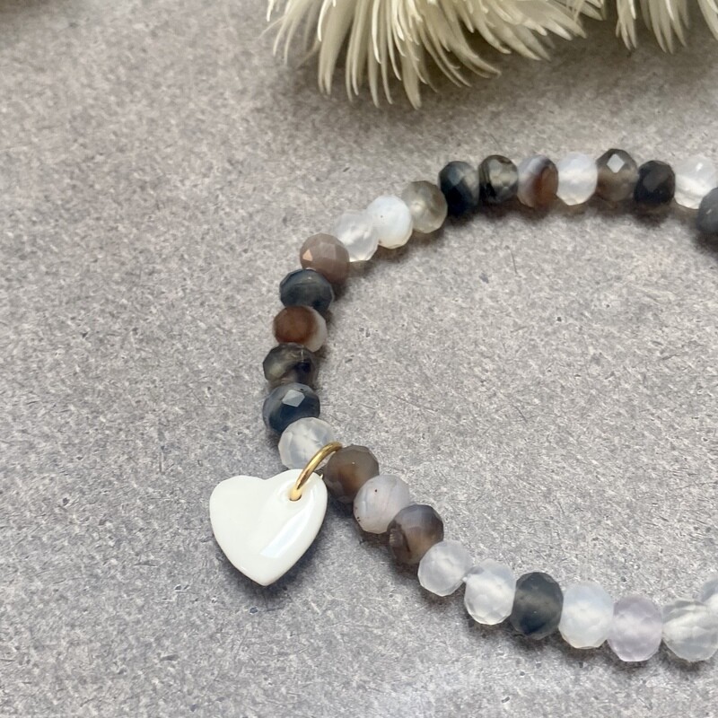 Bracelet grosses perles facettes coeur