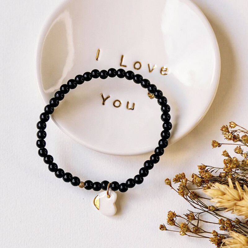 Bracelet perles noires coeur or