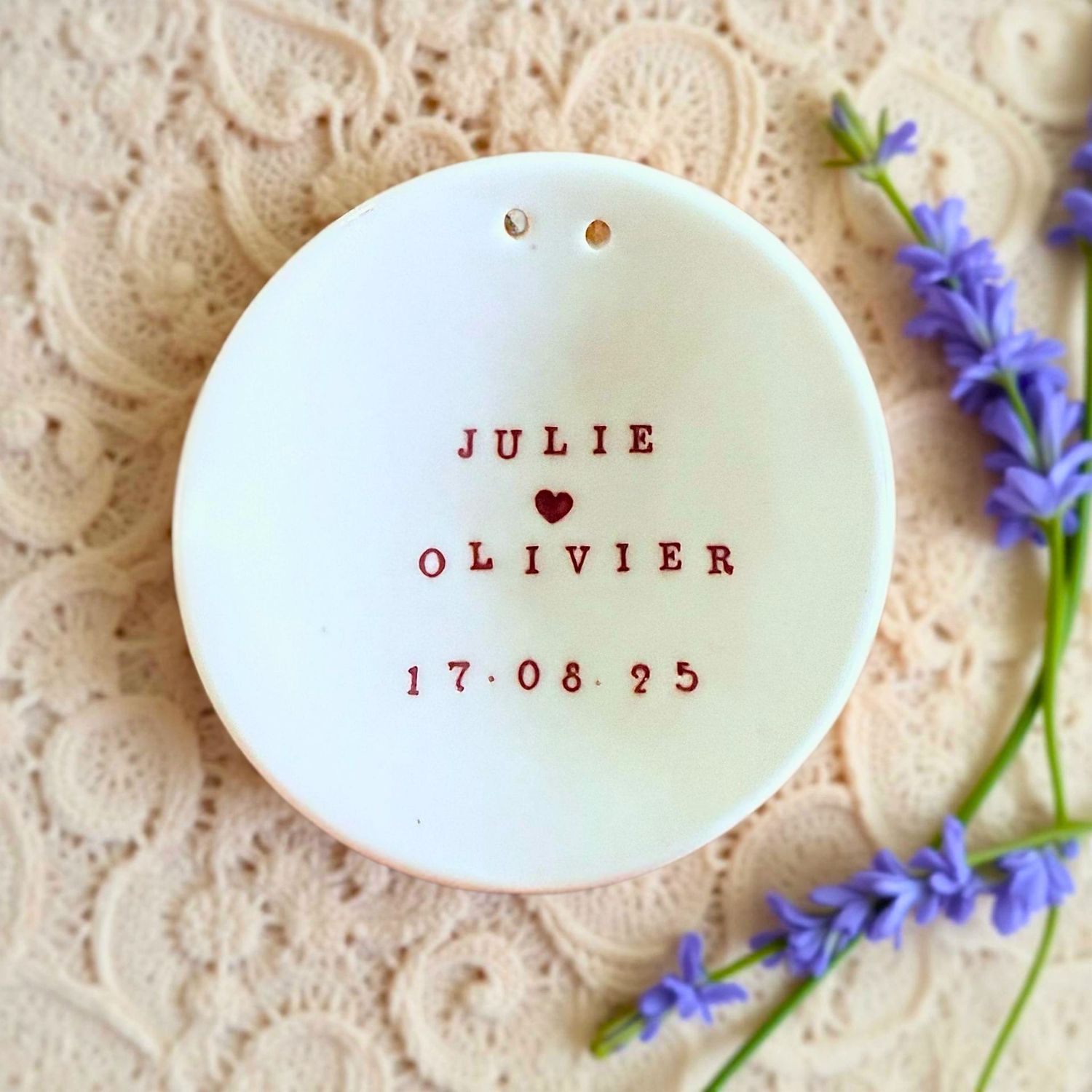 Coupelle porte-alliances en porcelaine - Rouge