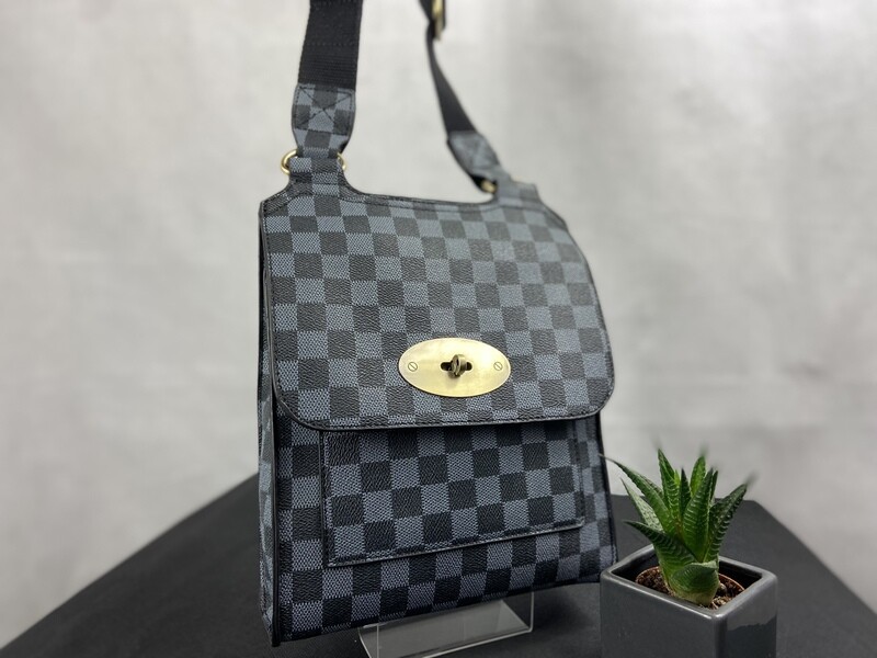 Cross body design