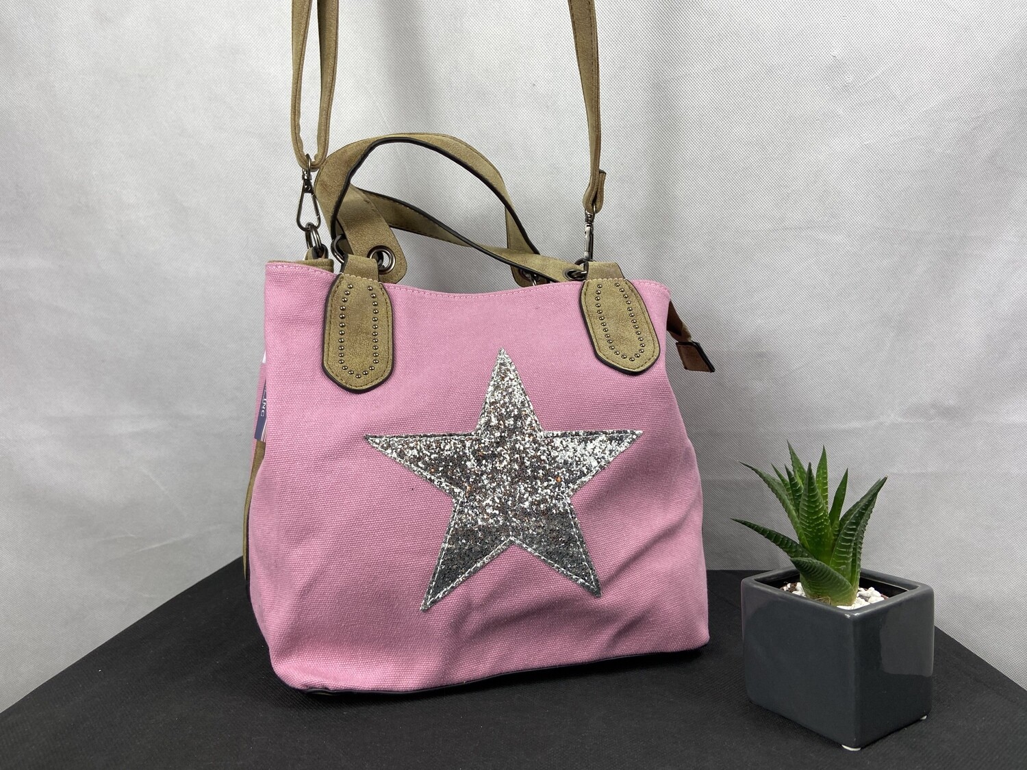 Fashion handbag