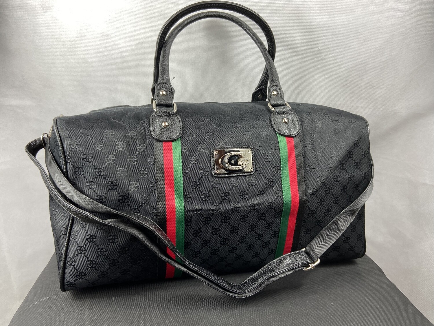 Holdall