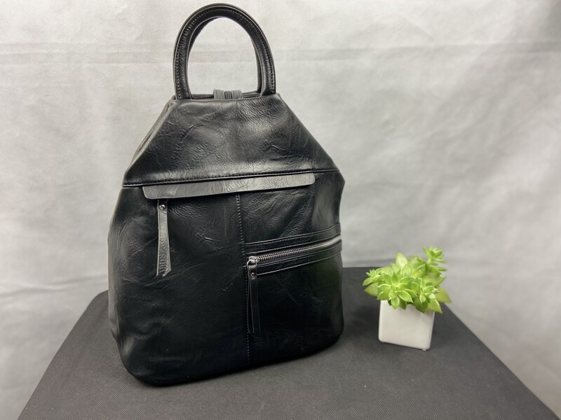 Fashion
 Handbag/backpack