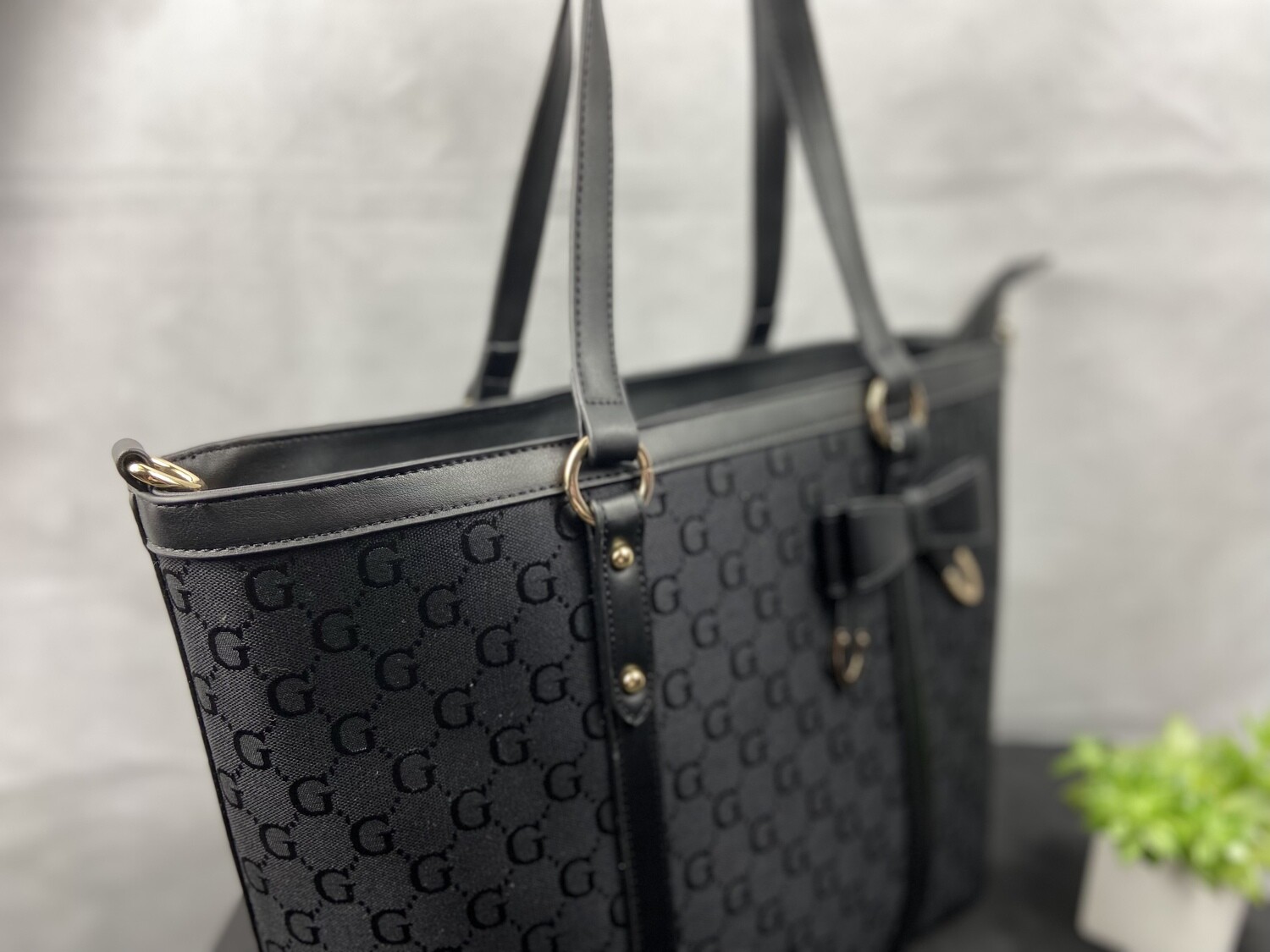 Fashion handbag