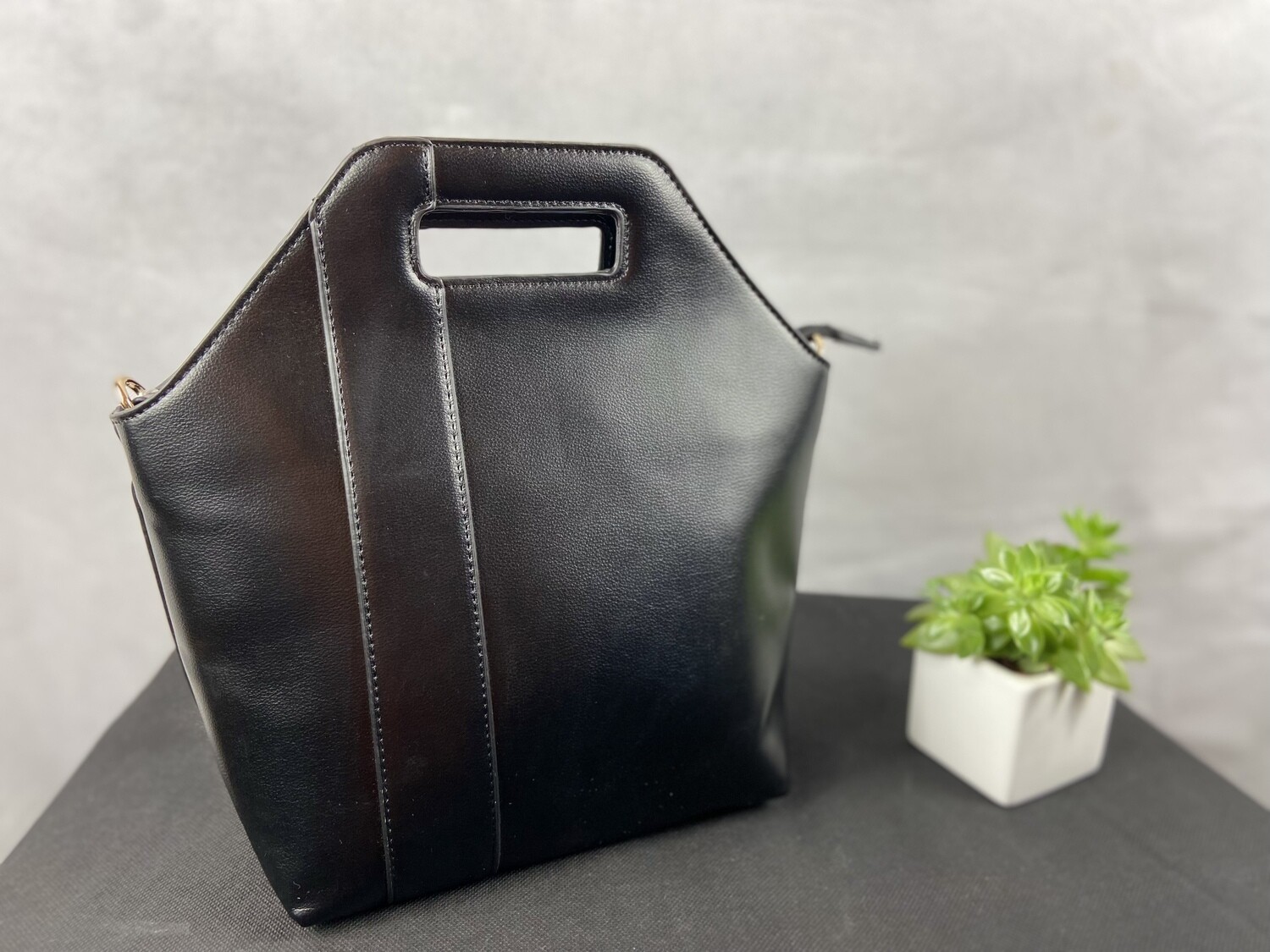 Fashion handbag