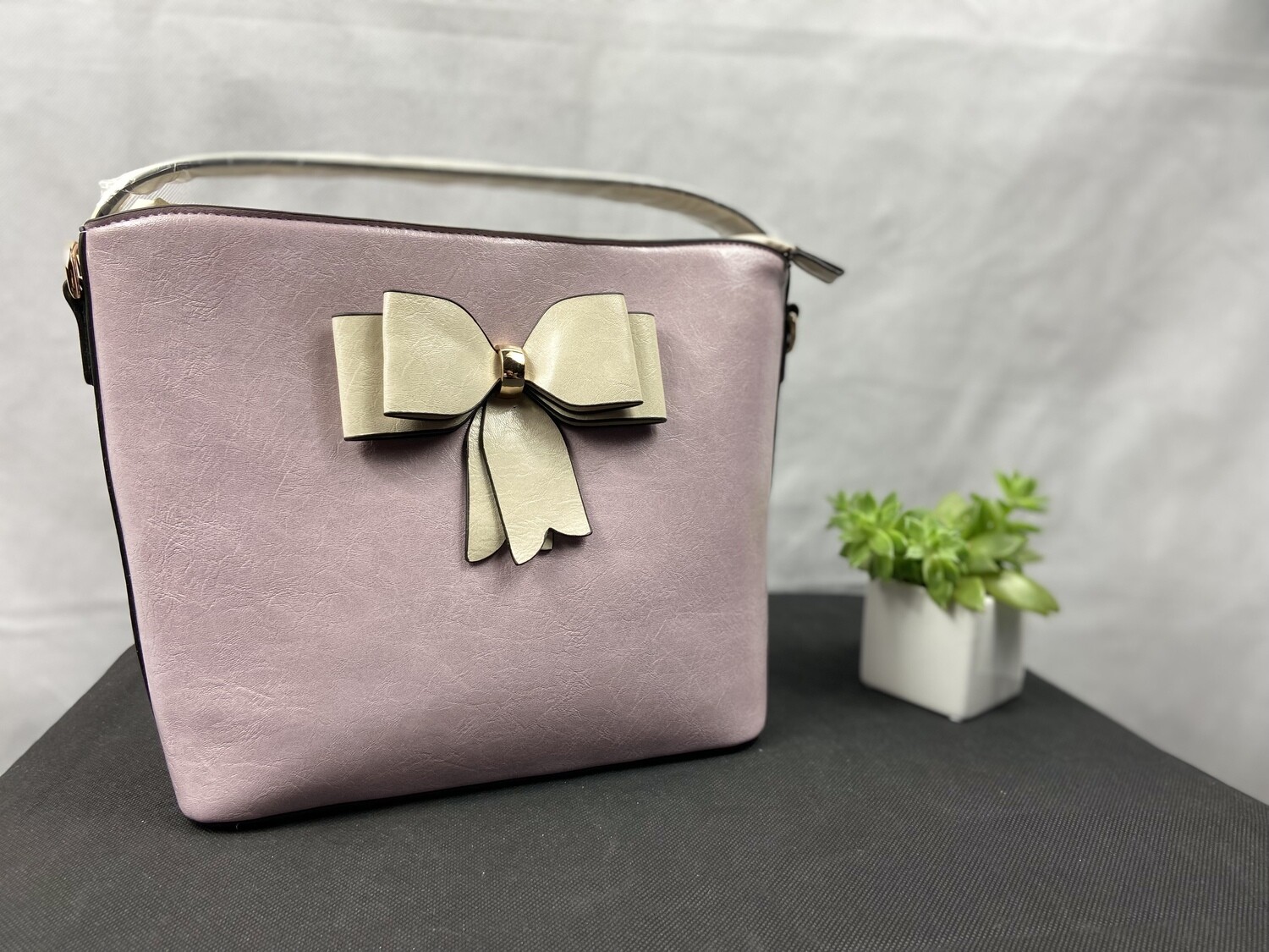 Fashion handbag