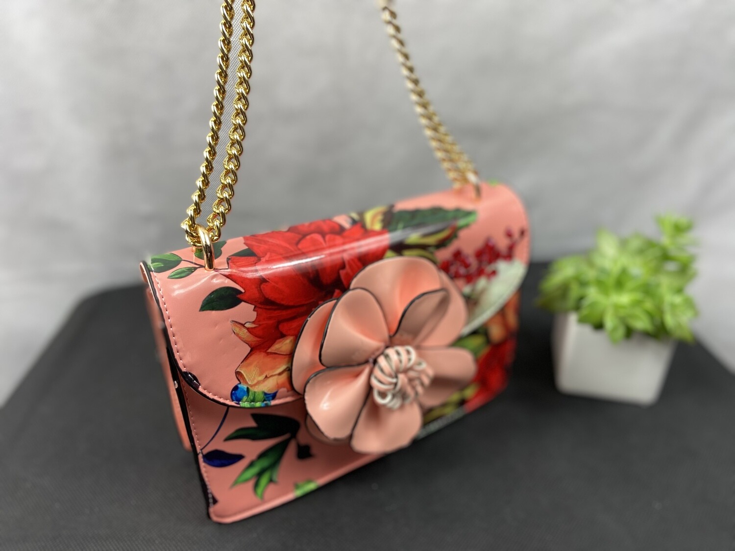 Fashion handbag