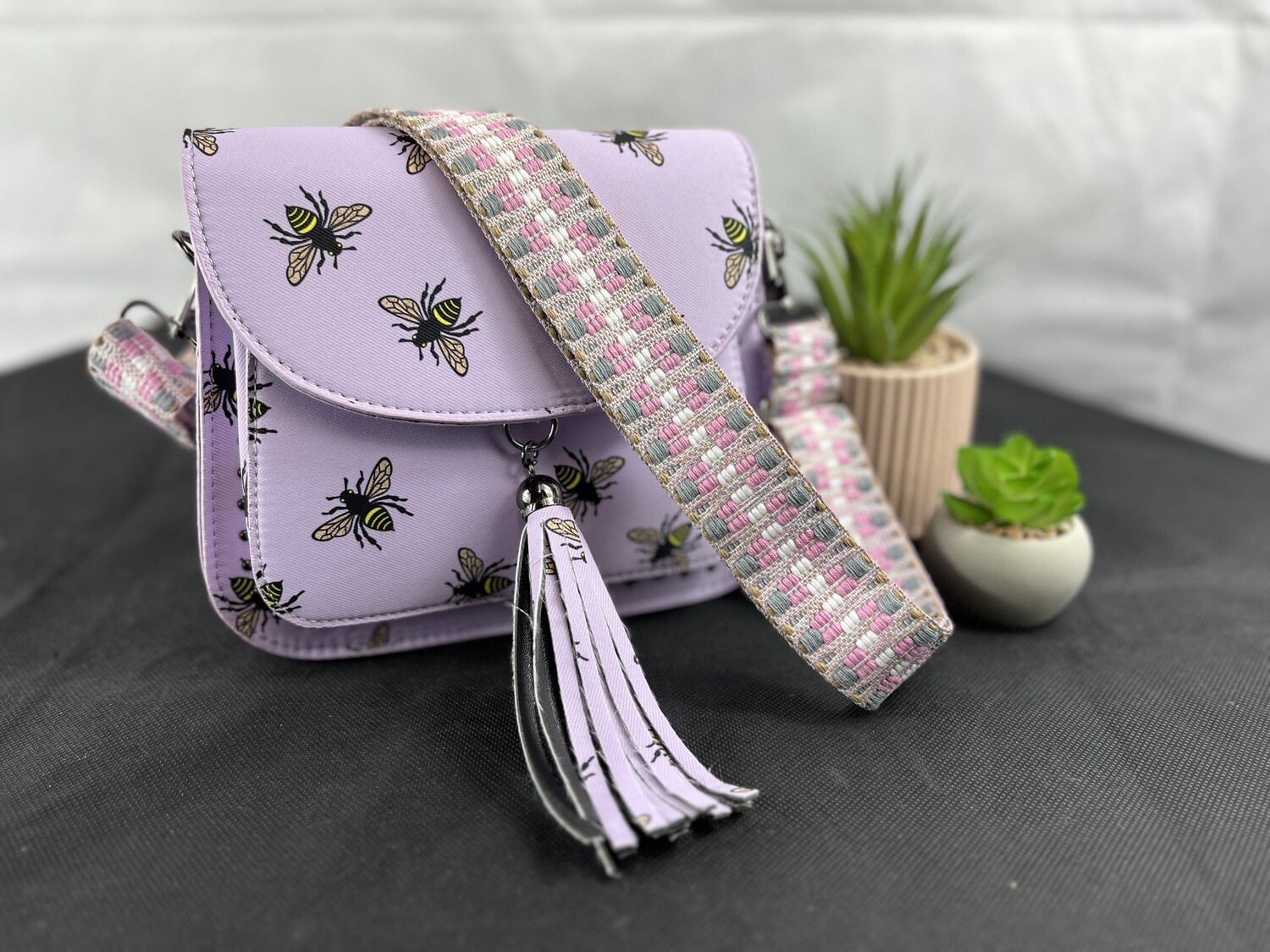 Bee print handbag