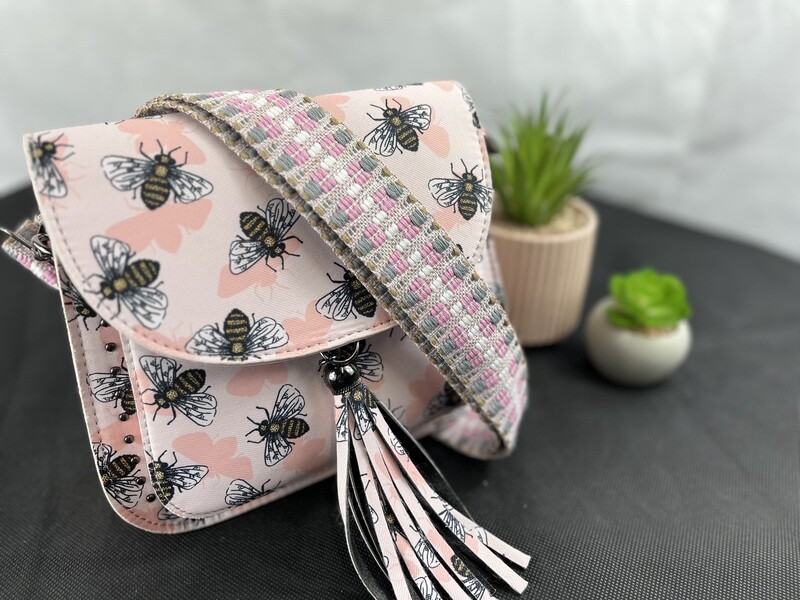 Bee print handbag