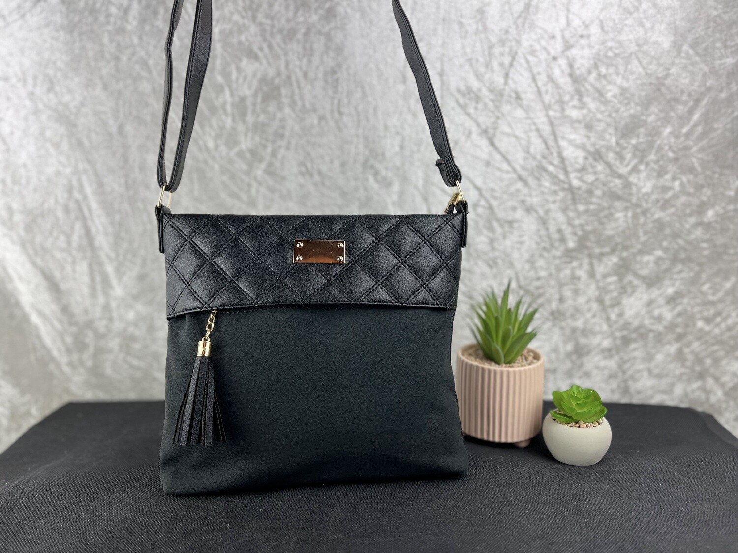 Fashion handbag