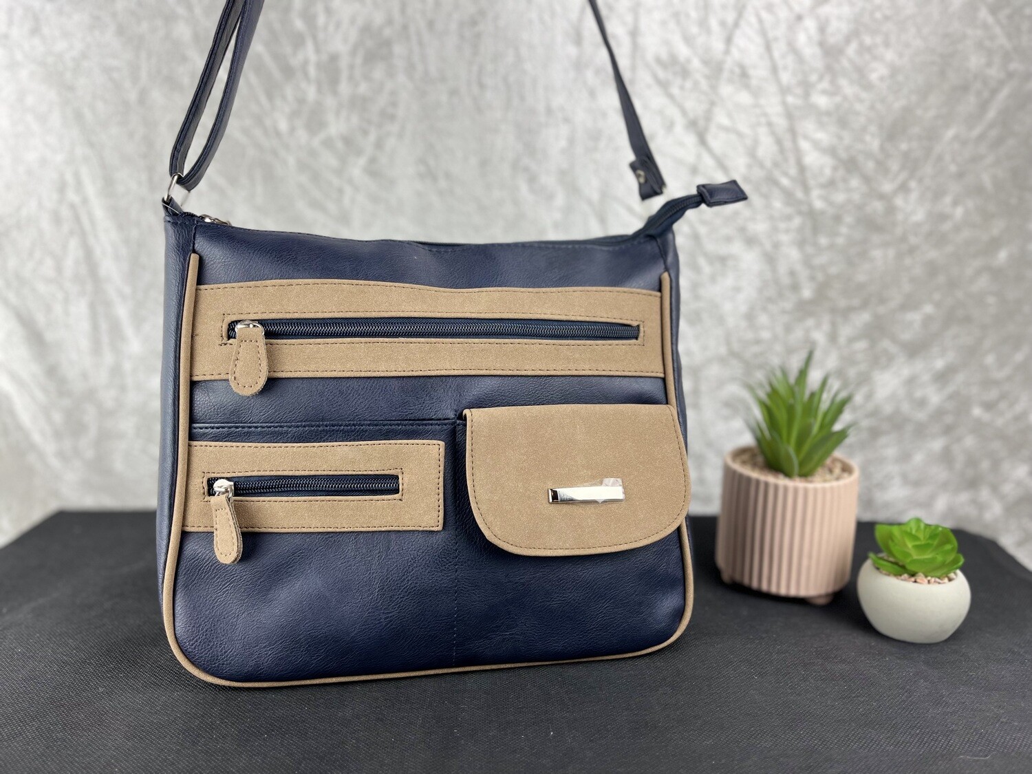 Fashion handbag
