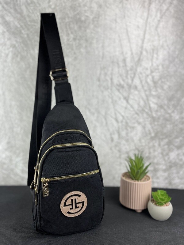 Single strap fashion backpack